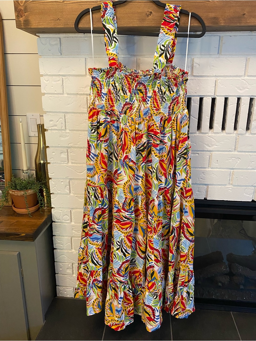 DD77 Tropical Print Smocked Tiered Pockets Maxi Dress Size Large Boho Resort - Picture 4 of 12